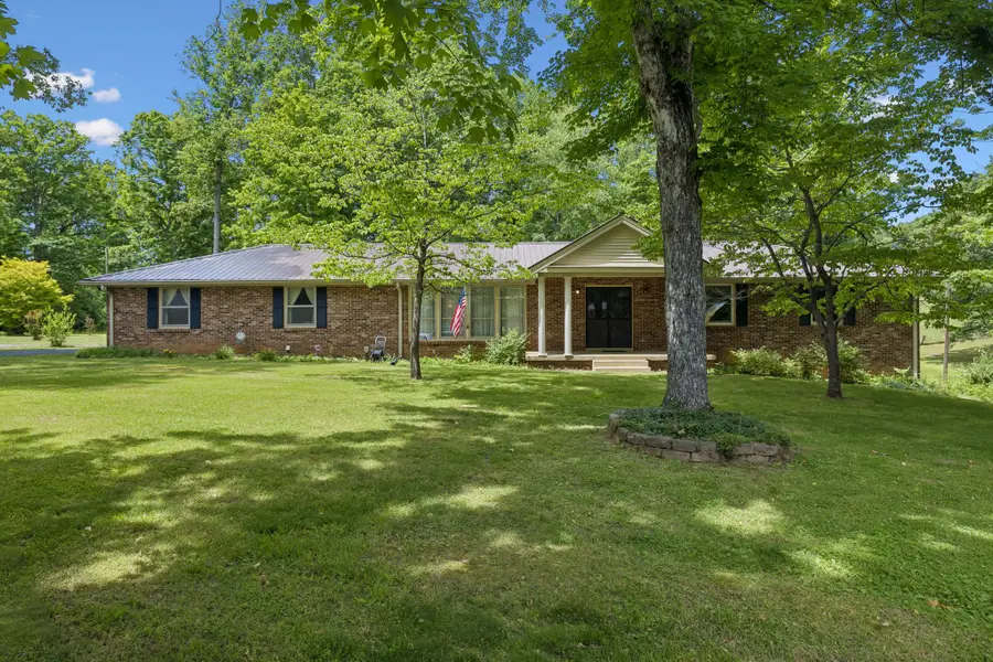 1018 Woodmont Dr, Dickson, TN 37055 - #3