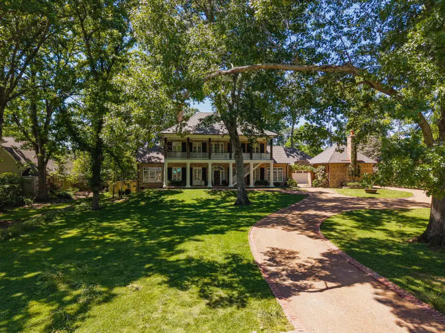 6108 Robin Hill Rd, Nashville, TN 37205 - #3