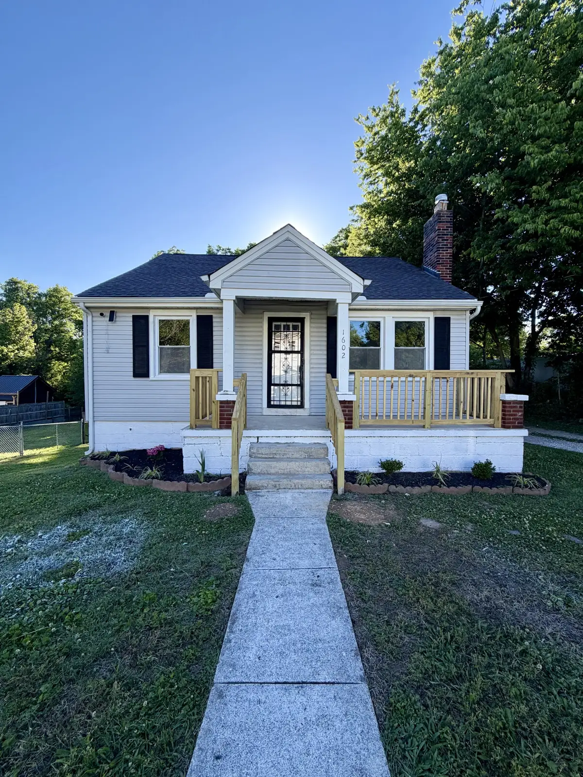 1602 Columbia Ave, Columbia, TN 38401 - #1