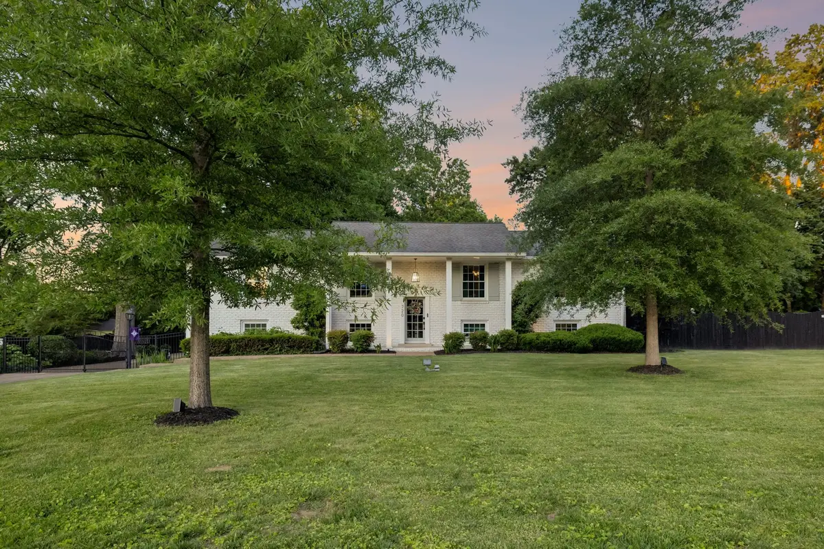 720 Shenandoah Dr, Brentwood, TN 37027 - #1