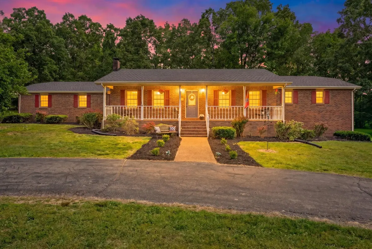 1649 N Main St, Tennessee Ridge, TN 37178 - #1