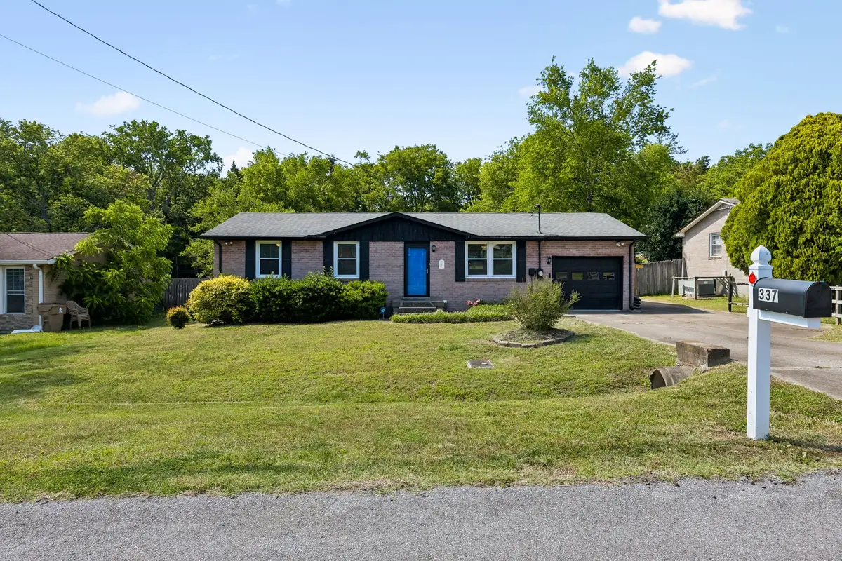 337 Janette Ave, Goodlettsville, TN 37072 - #1
