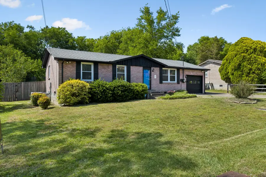 337 Janette Ave, Goodlettsville, TN 37072 - #2