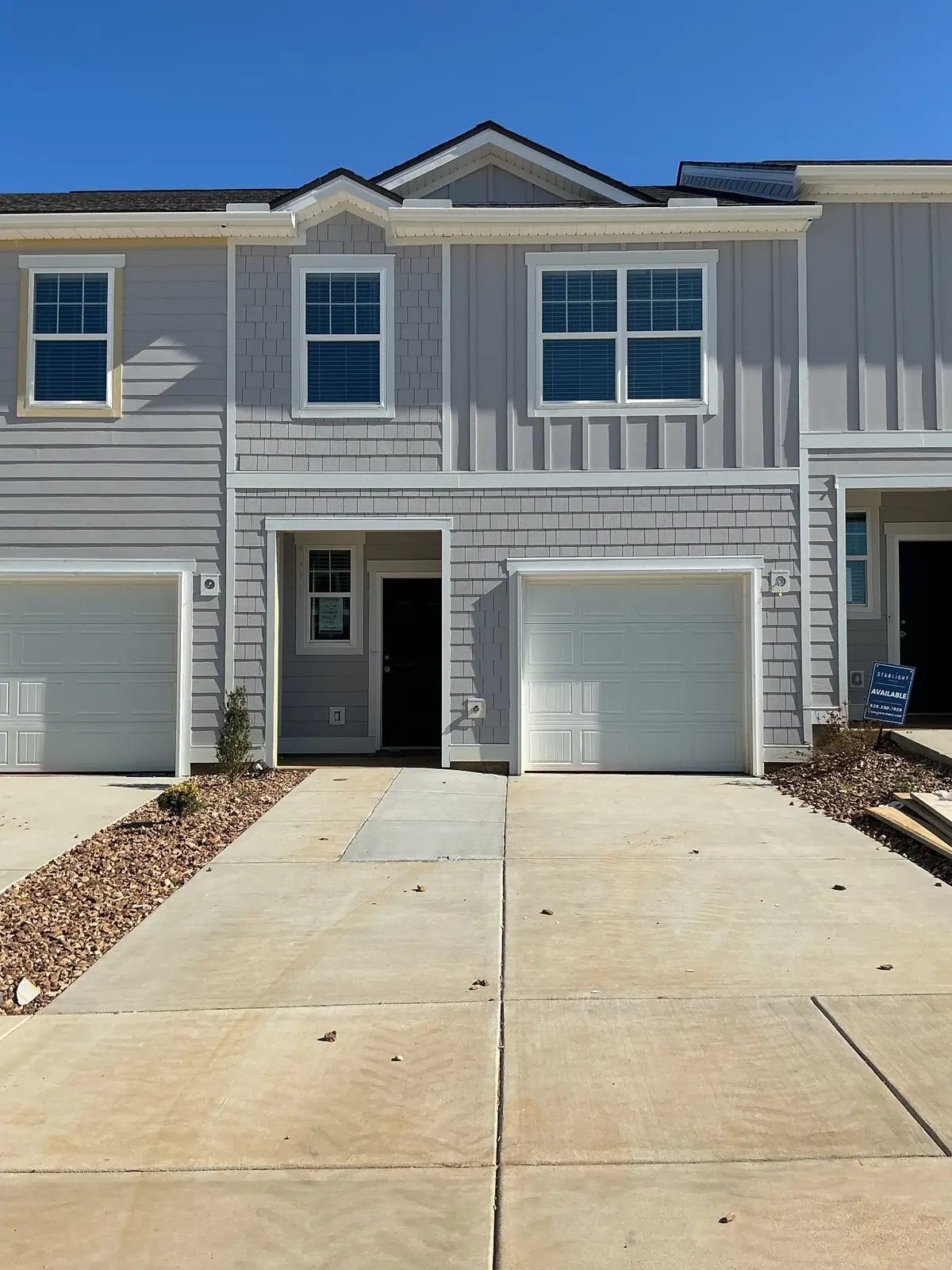 218 Darlington Dr, Dickson, TN 37055 - #1
