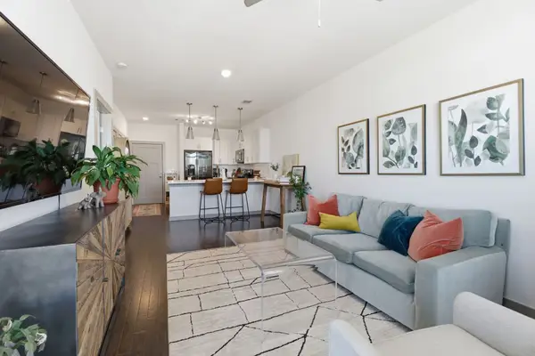 1638 54th Ave N #310, Nashville, TN 37209