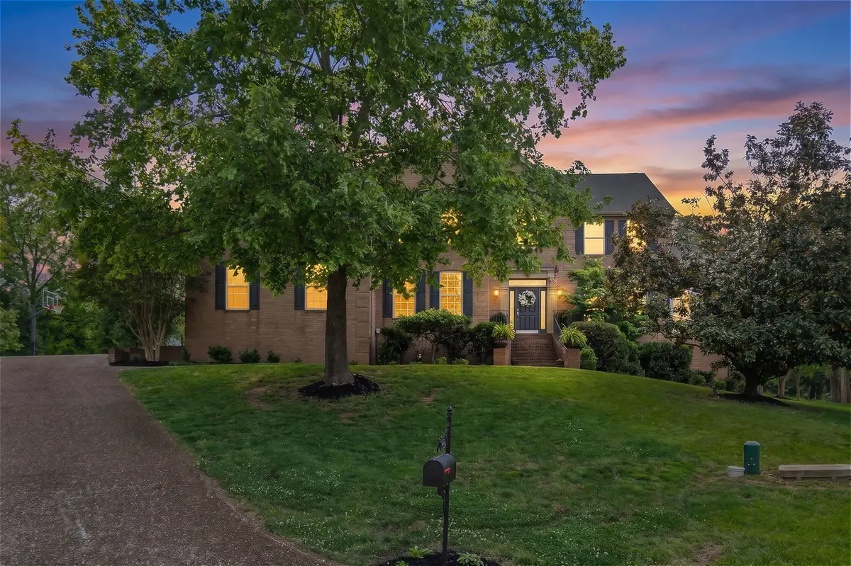 9015 Grey Pointe Ct, Brentwood, TN 37027 - #1