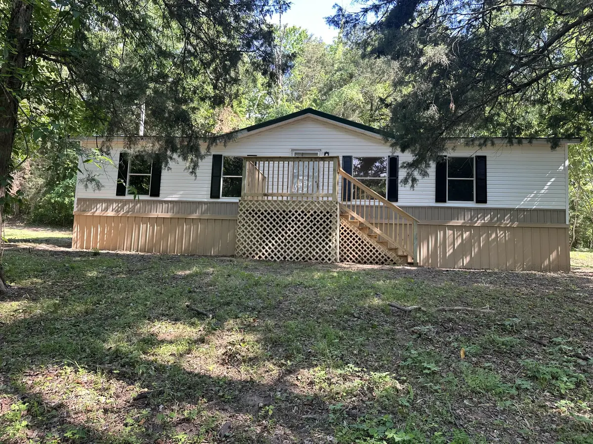 60 Dawson Ln, Gordonsville, TN 38563 - #1