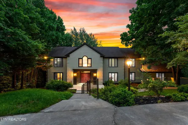 11120 Crown Point Drive, Knoxville, TN 37934