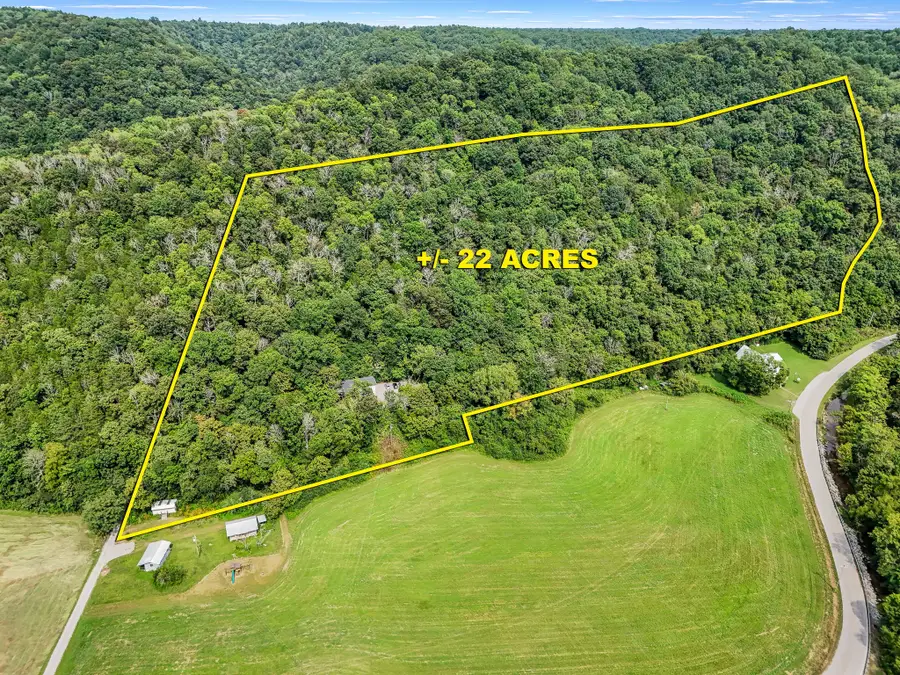 1555 Gassaway Main St, Liberty, TN 37095 - #2