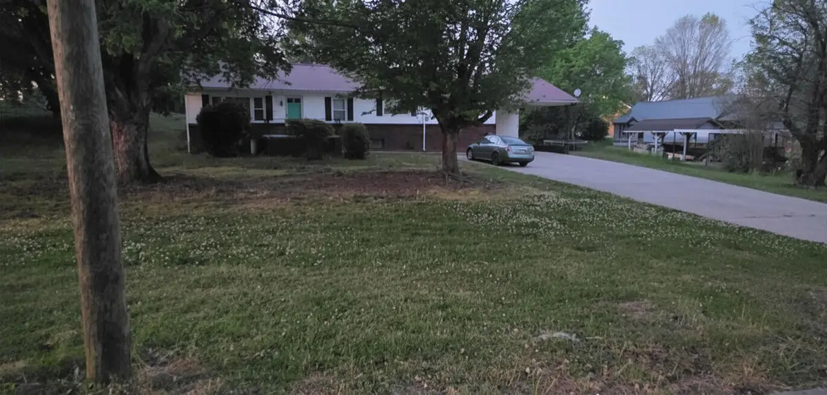 806 Bennett Street, Sweetwater, TN 37874 - #1