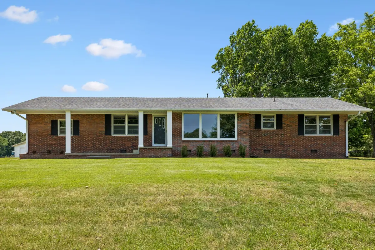 2586 Highway 48, Clarksville, TN 37040 - #1