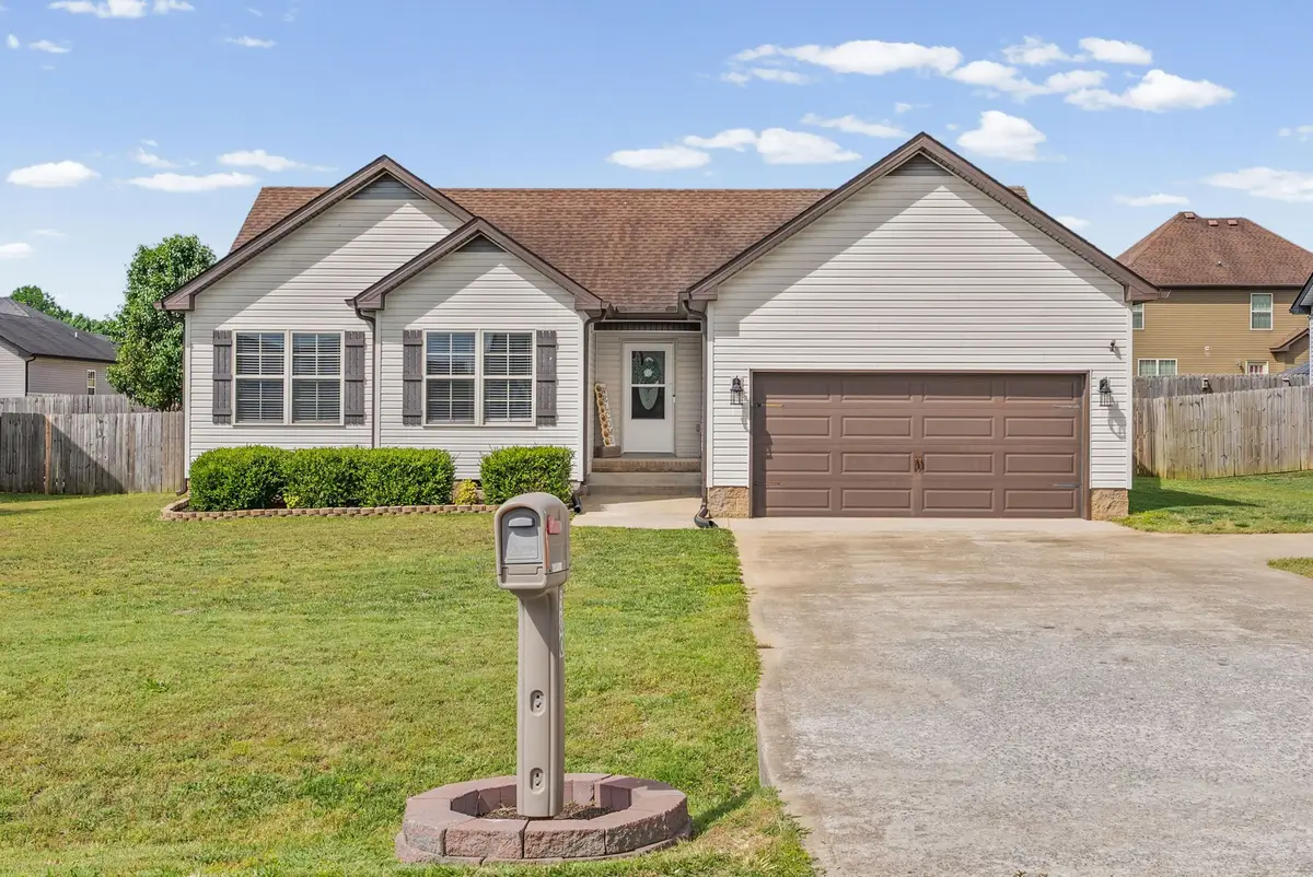 580 Tracy Ln, Clarksville, TN 37040 - #1