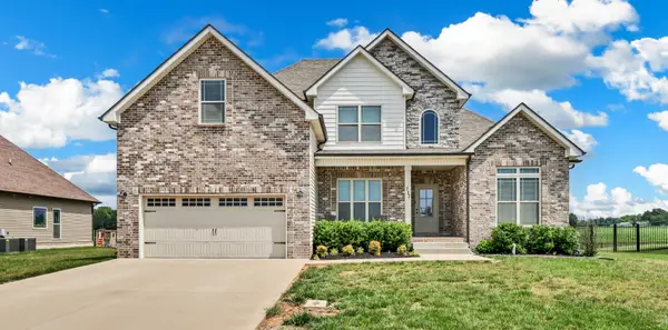 717 High Plains Drive, Clarksville, TN 37043
