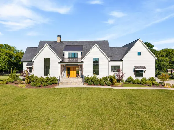 1700 Swansons Ridge Dr, Franklin, TN 37064