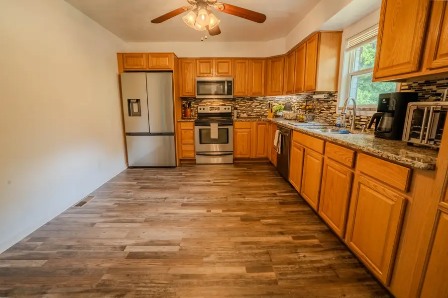 8150 Suckstem Branch Rd, Lawrenceburg, TN 38464 - #2