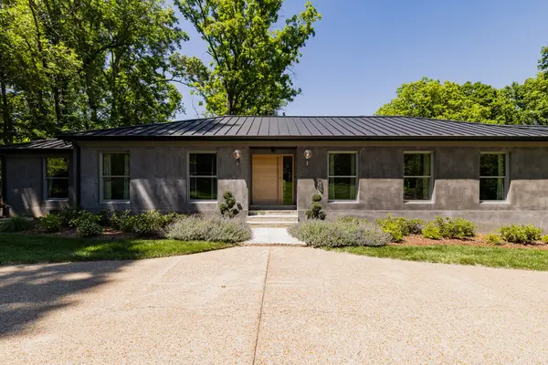 6003 Sherwood Dr, Nashville, TN 37215