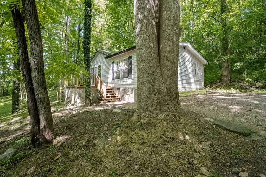 291 Joe Hart Rd, Shelbyville, TN 37160 - #2