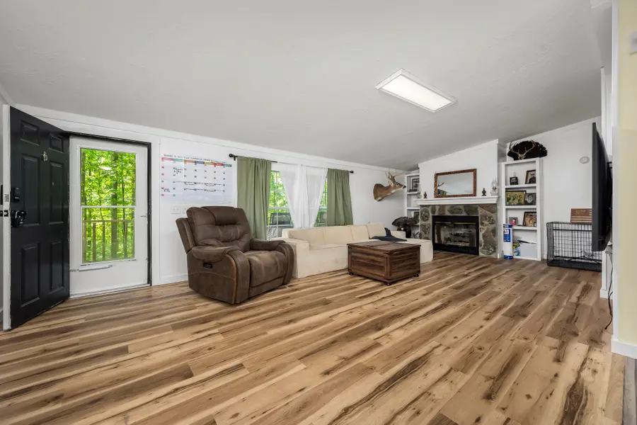 291 Joe Hart Rd, Shelbyville, TN 37160 - #3
