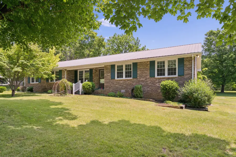8904 Pinewood Rd, Lyles, TN 37098 - #2