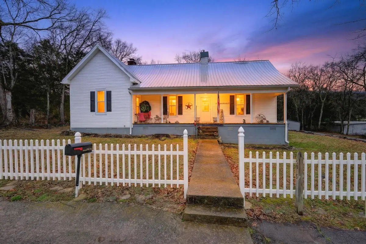 5815 Bradyville Rd, Bradyville, TN 37026 - #1