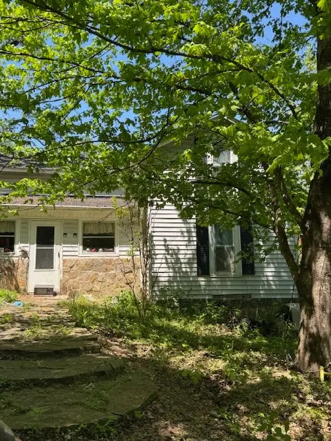 32 Preston Hollow Ln, Hickman, TN 38567