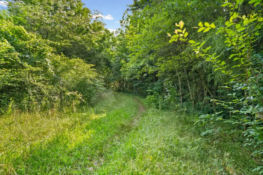 1010 Saddle Tree Rd, Ashland City, TN 37015 - #3