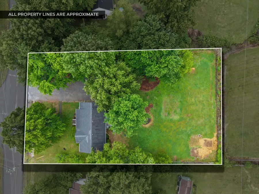 2939 Charlie Sleigh Rd, Woodlawn, TN 37191 - #2