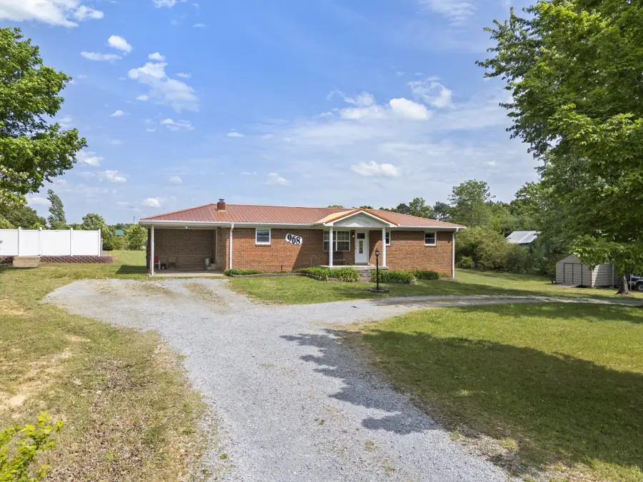 968 Old Nashville Hwy, McEwen, TN 37101 - #3