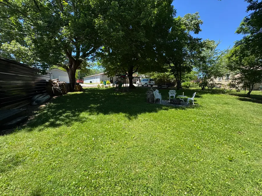 1512 Clark St, Winchester, TN 37398 - #3