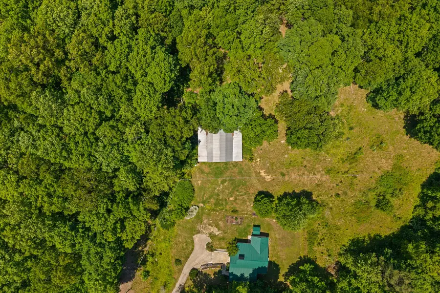 115 Buddy Nutt Rd, Lawrenceburg, TN 38464 - #3