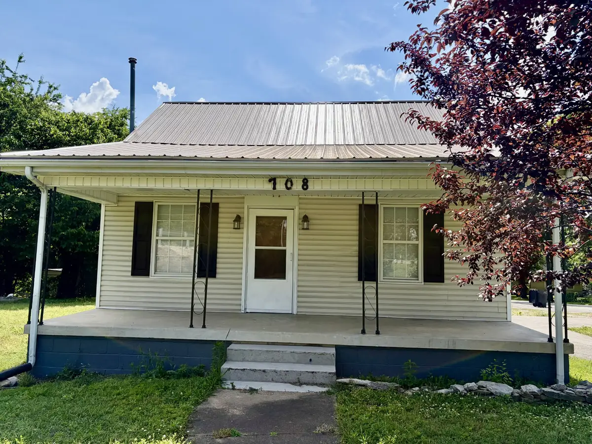708 Westover Dr, Columbia, TN 38401 - #1