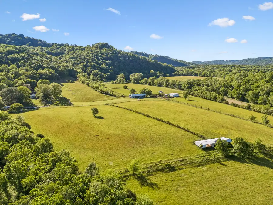 97 Seabo Valley Ln, Hickman, TN 38567 - #2