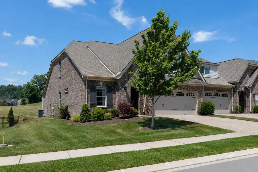 1023 Callaway Dr, Lebanon, TN 37087 - #2