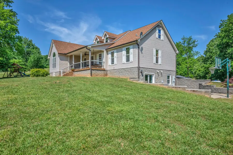 643 Bear Creek Valley Rd, Bon Aqua, TN 37025 - #2