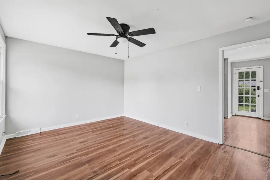 106 Winston Ct, Clarksville, TN 37042 - #3