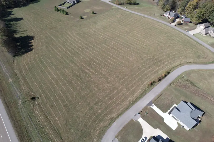 0 Barrington Ln, Paris, TN 38242 - #2