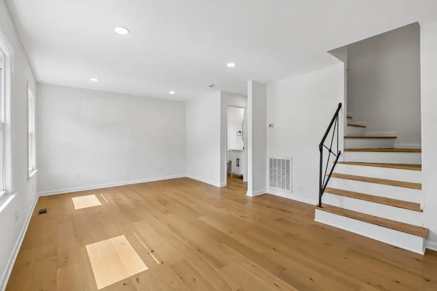 618 N 5th St, Nashville, TN 37207 - #2