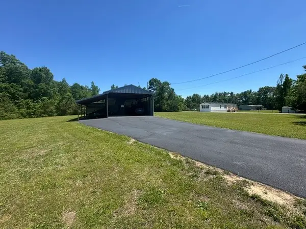 149 Horseshoe Bend, Linden, TN 37096