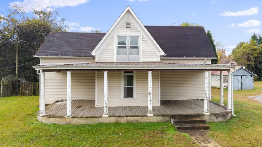 214 E Rhea Avenue, Spring City, TN 37381 - #2
