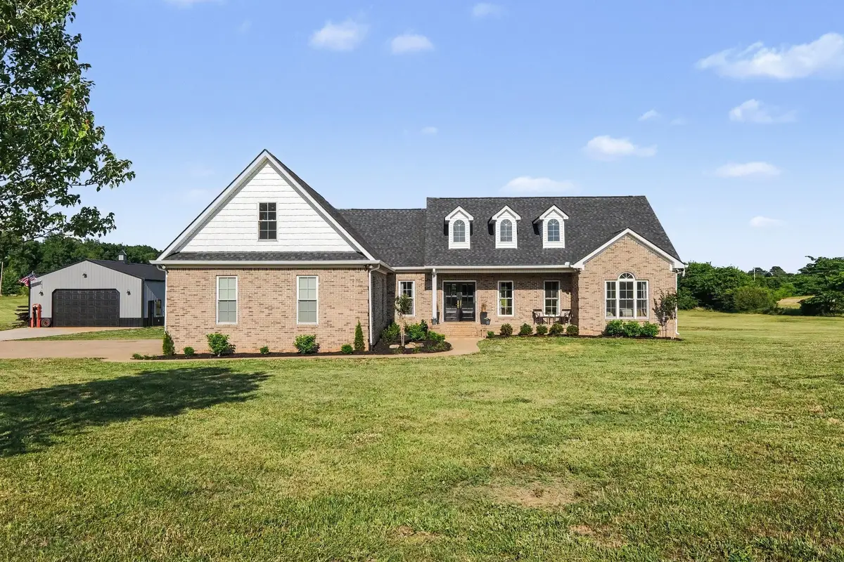 2829 Anes Station Rd, Lewisburg, TN 37091 - #1