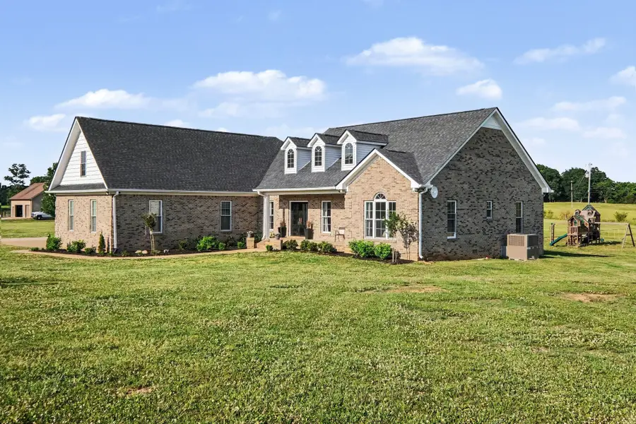 2829 Anes Station Rd, Lewisburg, TN 37091 - #3