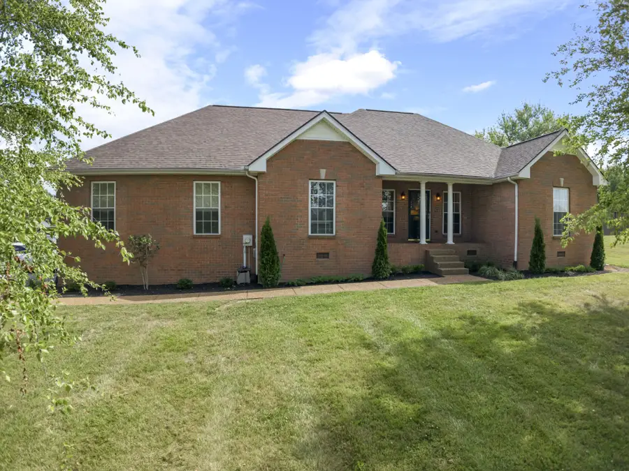7291 W Cook Rd, Springfield, TN 37172 - #3