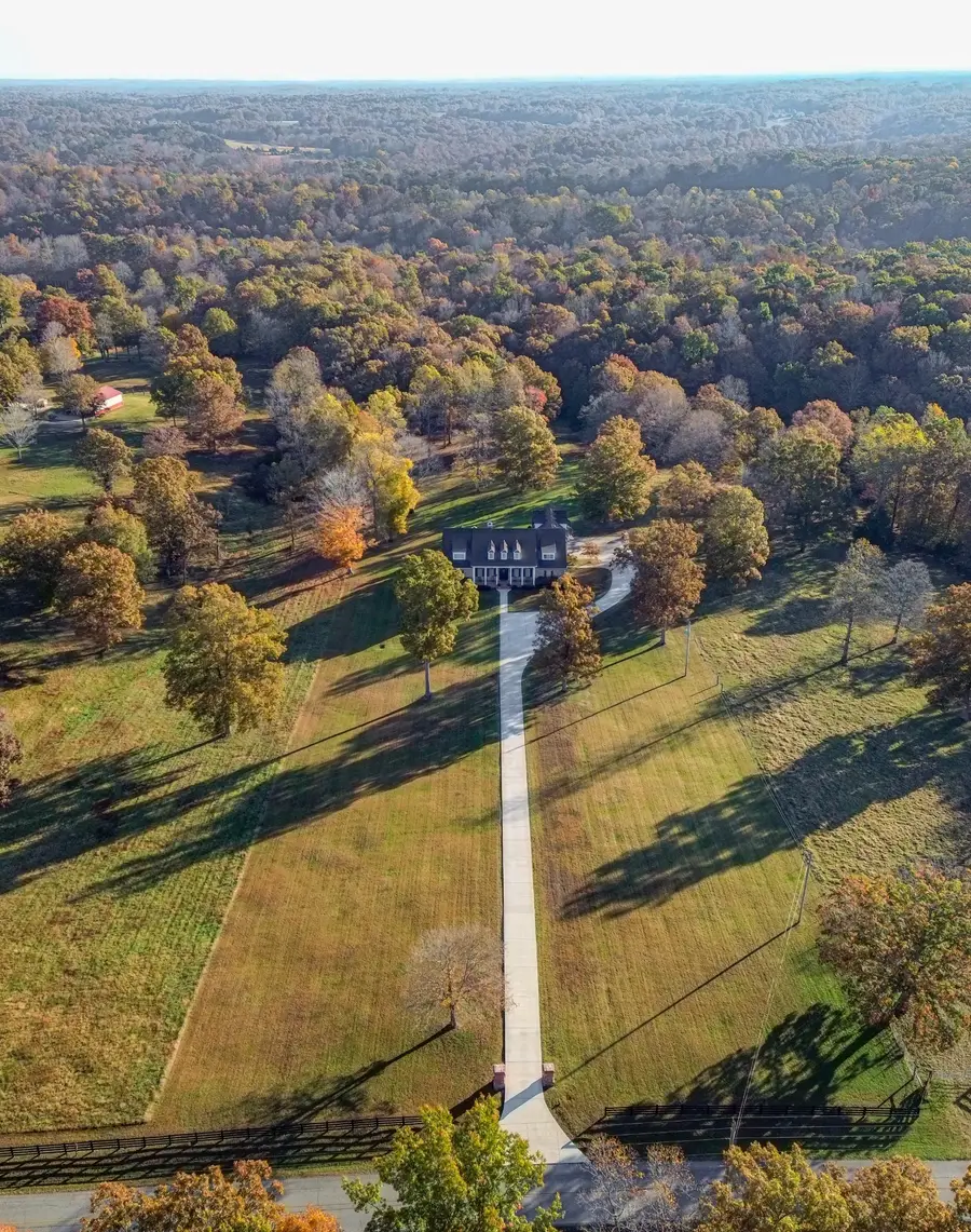 620 Williamson County Line Rd, Fairview, TN 37062 - #2