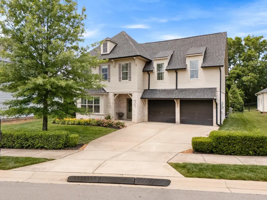 605 Sire Ave, Mount Juliet, TN 37122 - #2