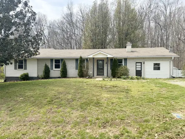 403 Pennington Ln, Cedar Hill, TN 37032