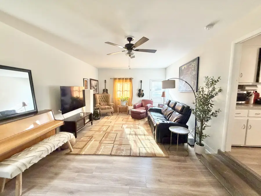 403 Pennington Ln, Cedar Hill, TN 37032 - #2