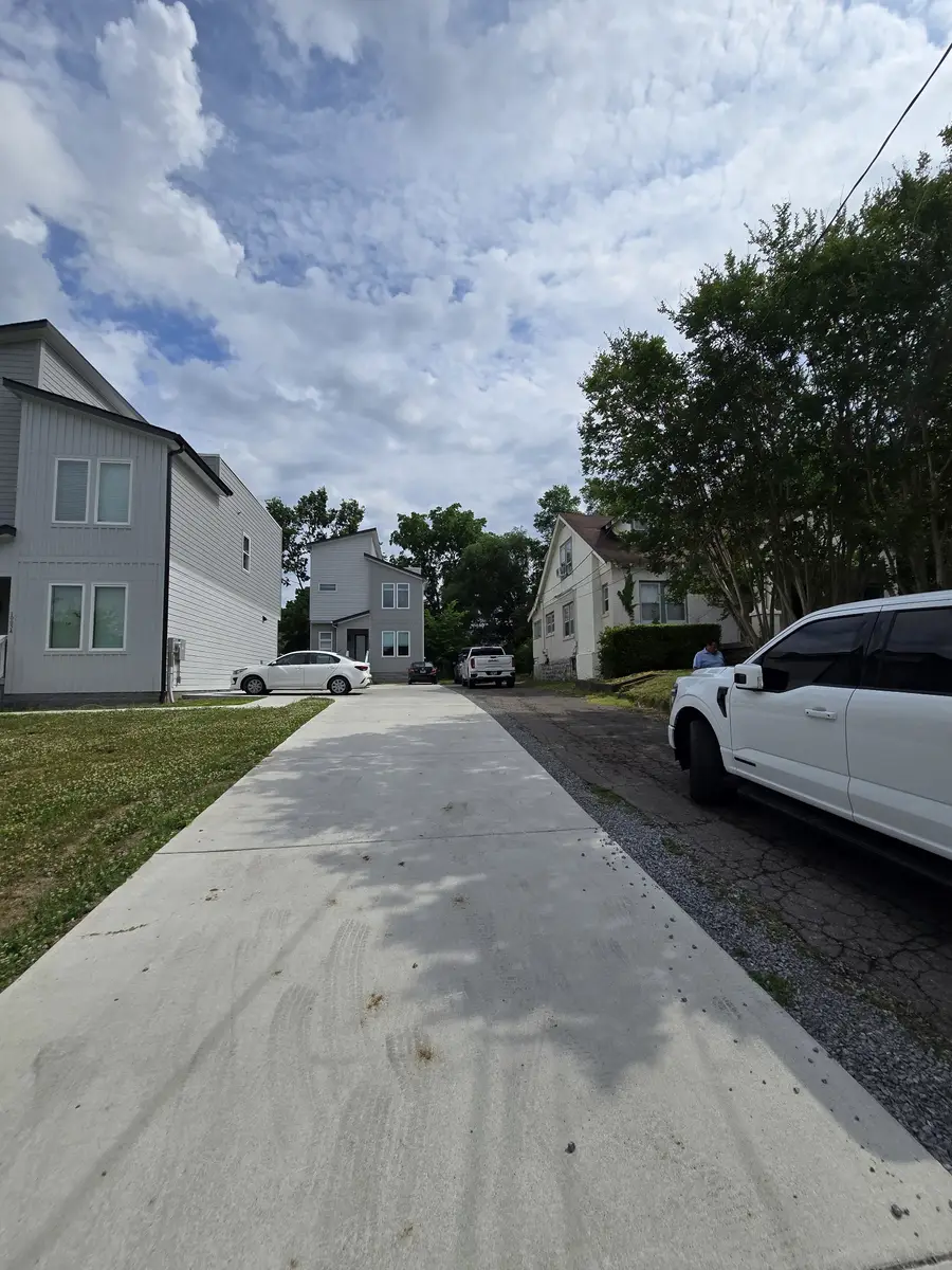 1007 Carolyn Ave, Nashville, TN 37216 - #3