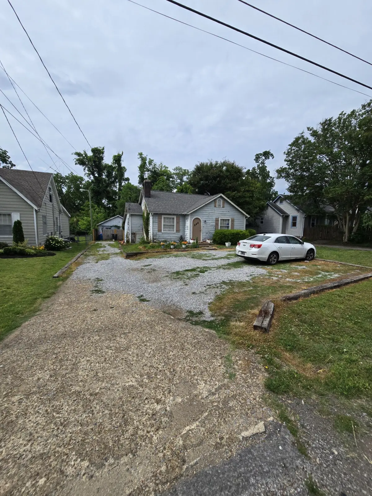 906 Carolyn Ave, Nashville, TN 37216 - #1