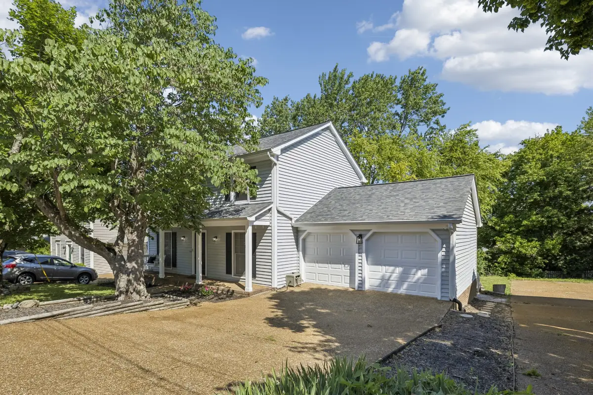 5053 English Village Dr, Nashville, TN 37211 - #1