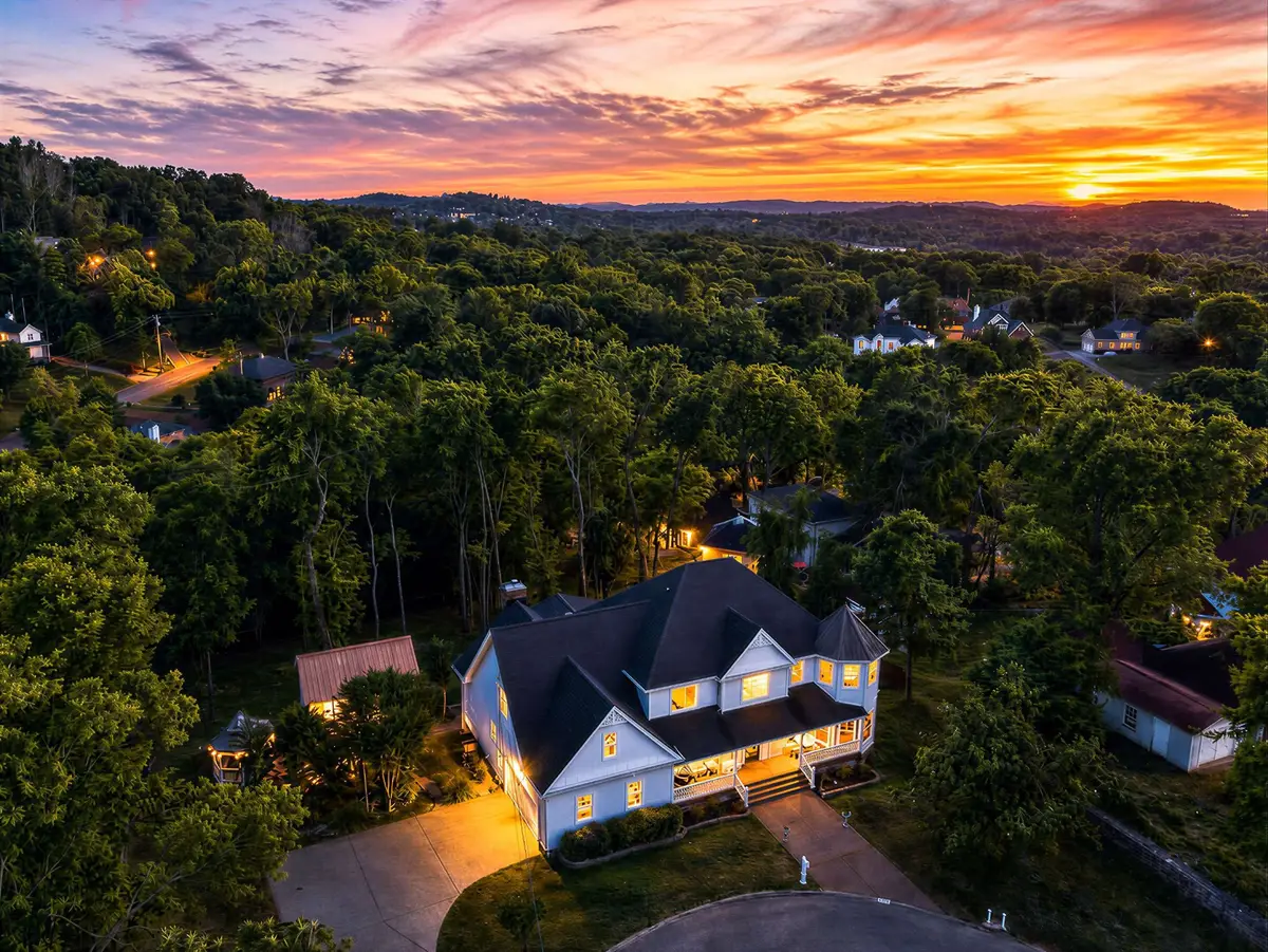 6125 Stillmeadow Dr, Nashville, TN 37211 - #1